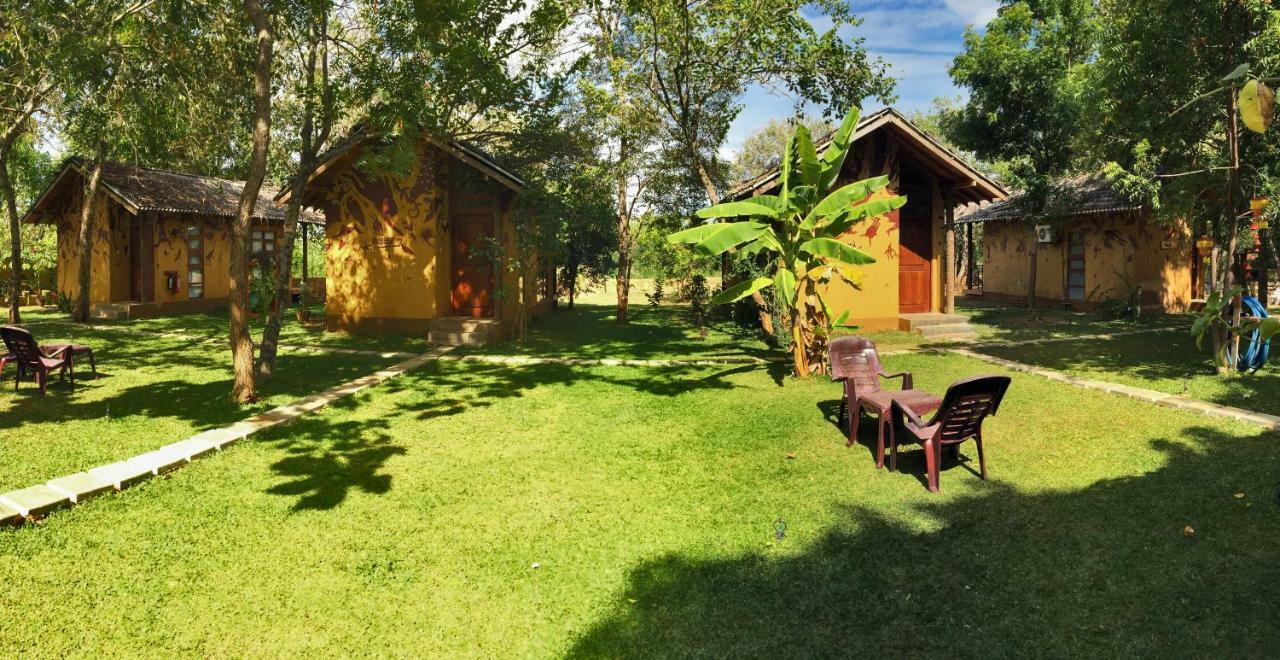 Sat Nam Village Eco-Hotel Sigiriya Eksteriør billede